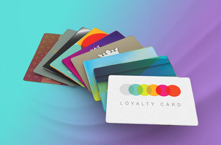  5 formas de incorporar la impresión de tarjetas plásticas en tu estrategia de marketing