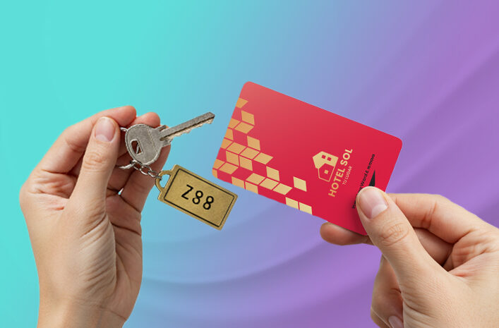  Check-in express, accesos personalizados  y más:  por qué tu hotel necesita tarjetas inteligentes